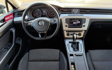 Volkswagen Passat B8 рестайлинг, 2017 год, 1 530 000 рублей, 11 фотография