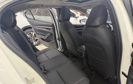 Mazda 3, 2022 год, 1 797 000 рублей, 18 фотография