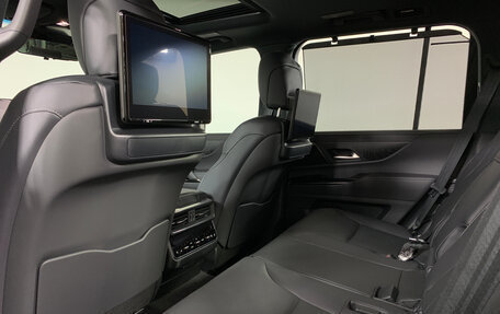 Lexus LX, 2024 год, 19 500 000 рублей, 8 фотография