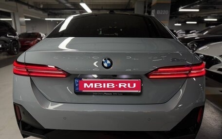 BMW 5 серия, 2024 год, 7 050 000 рублей, 21 фотография