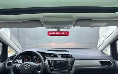 Volkswagen Touran III, 2022 год, 2 170 000 рублей, 13 фотография