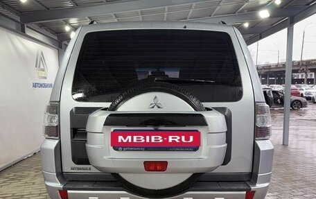 Mitsubishi Pajero IV, 2014 год, 2 449 000 рублей, 4 фотография