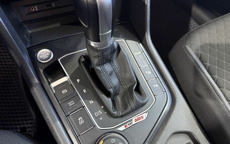 Volkswagen Tiguan II, 2017 год, 2 349 000 рублей, 20 фотография