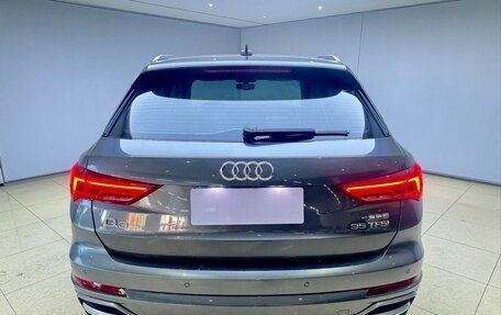 Audi Q3, 2022 год, 2 860 000 рублей, 5 фотография