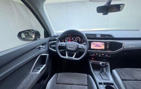 Audi Q3, 2022 год, 2 860 000 рублей, 21 фотография