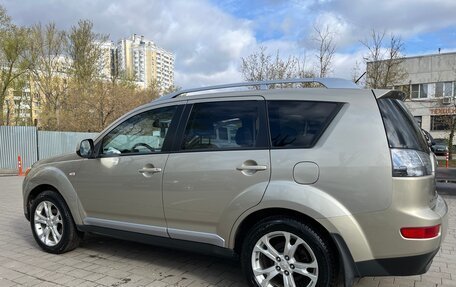 Mitsubishi Outlander III рестайлинг 3, 2007 год, 1 150 000 рублей, 5 фотография