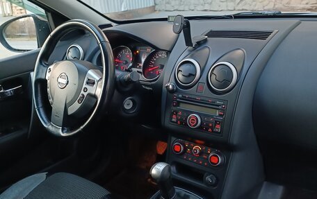 Nissan Qashqai, 2010 год, 940 000 рублей, 21 фотография