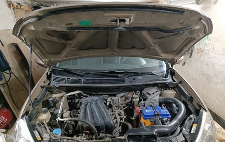 Nissan Qashqai, 2010 год, 940 000 рублей, 34 фотография