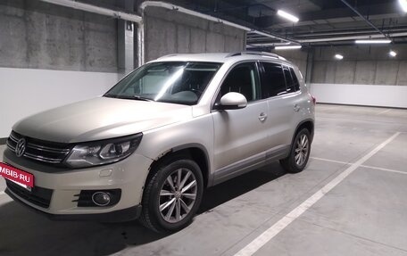 Volkswagen Tiguan I, 2011 год, 980 000 рублей, 2 фотография