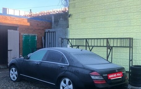 Mercedes-Benz S-Класс, 2006 год, 450 000 рублей, 3 фотография