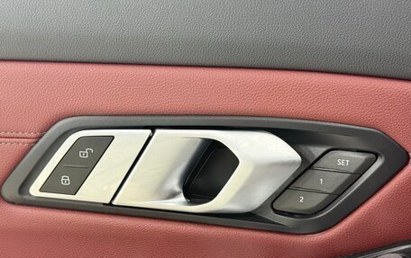 BMW 3 серия, 2023 год, 3 660 000 рублей, 15 фотография