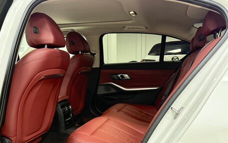 BMW 3 серия, 2023 год, 3 660 000 рублей, 18 фотография