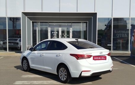 Hyundai Solaris II рестайлинг, 2020 год, 1 400 000 рублей, 7 фотография