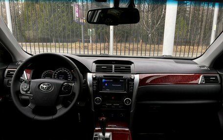 Toyota Camry, 2014 год, 1 649 000 рублей, 10 фотография