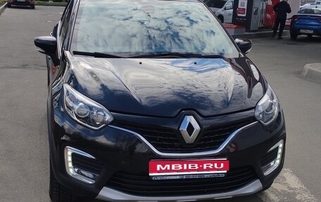 Renault Kaptur I рестайлинг, 2019 год, 1 320 000 рублей, 1 фотография