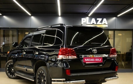 Toyota Land Cruiser 200, 2013 год, 2 999 000 рублей, 3 фотография