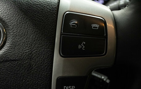 Toyota Land Cruiser 200, 2013 год, 2 999 000 рублей, 21 фотография