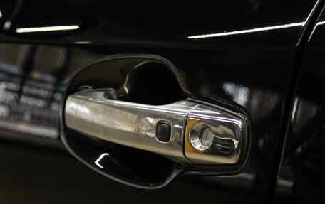 Toyota Land Cruiser 200, 2013 год, 2 999 000 рублей, 32 фотография