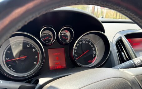 Opel Astra J, 2013 год, 800 000 рублей, 11 фотография