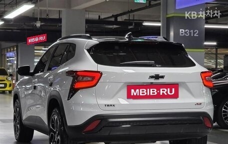 Chevrolet Trax, 2023 год, 1 730 000 рублей, 4 фотография