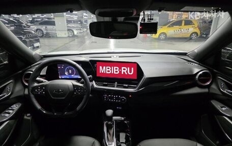 Chevrolet Trax, 2023 год, 1 730 000 рублей, 6 фотография