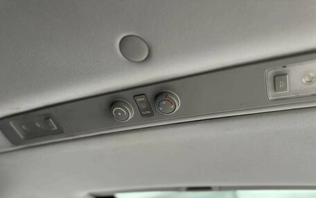 Hyundai Grand Starex Grand Starex I рестайлинг 2, 2019 год, 3 499 000 рублей, 23 фотография