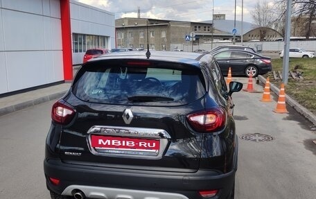 Renault Kaptur I рестайлинг, 2019 год, 1 320 000 рублей, 2 фотография