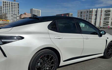 Toyota Camry, 2021 год, 5 990 000 рублей, 7 фотография