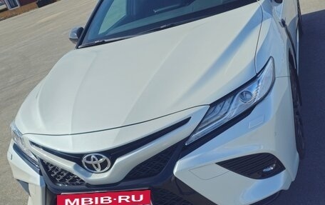 Toyota Camry, 2021 год, 5 990 000 рублей, 9 фотография