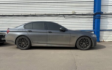 BMW 5 серия, 2015 год, 2 600 000 рублей, 3 фотография