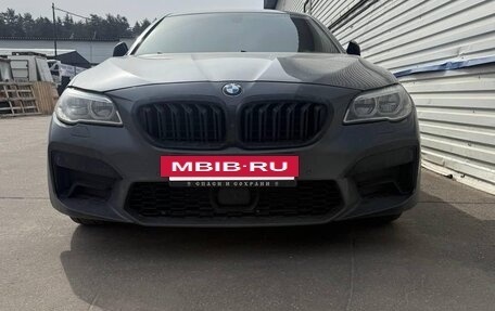 BMW 5 серия, 2015 год, 2 600 000 рублей, 8 фотография