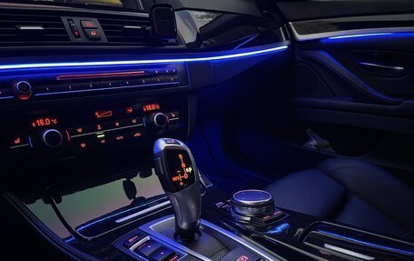 BMW 5 серия, 2015 год, 2 600 000 рублей, 18 фотография