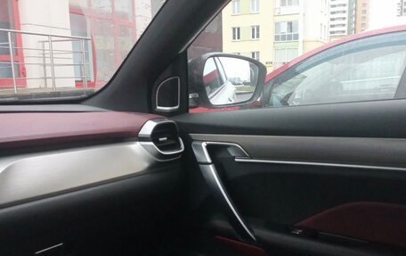 Geely Coolray I, 2020 год, 1 700 000 рублей, 6 фотография