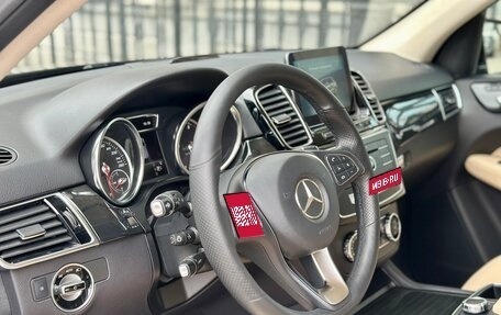 Mercedes-Benz GLE, 2016 год, 3 150 000 рублей, 28 фотография