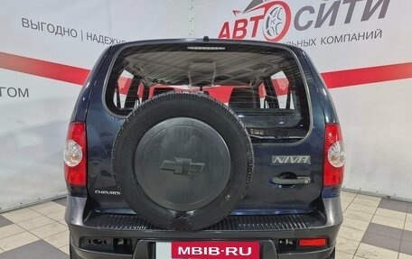 Chevrolet Niva I рестайлинг, 2015 год, 592 000 рублей, 6 фотография