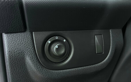 Renault Sandero II рестайлинг, 2017 год, 1 068 000 рублей, 22 фотография