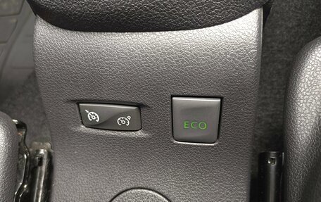 Renault Kaptur I рестайлинг, 2018 год, 1 850 000 рублей, 25 фотография