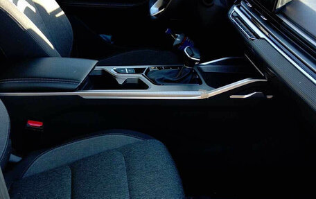 Geely Emgrand, 2024 год, 1 415 000 рублей, 10 фотография