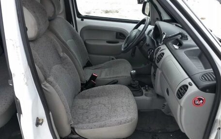 Renault Kangoo II рестайлинг, 2005 год, 400 000 рублей, 12 фотография
