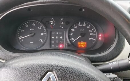 Renault Kangoo II рестайлинг, 2005 год, 400 000 рублей, 26 фотография