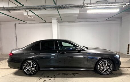 Mercedes-Benz E-Класс, 2021 год, 5 000 000 рублей, 9 фотография