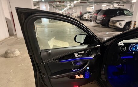 Mercedes-Benz E-Класс, 2021 год, 5 000 000 рублей, 14 фотография