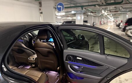 Mercedes-Benz E-Класс, 2021 год, 5 000 000 рублей, 16 фотография