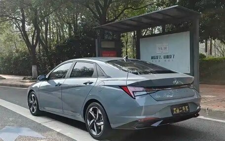 Hyundai Elantra, 2023 год, 1 450 000 рублей, 4 фотография