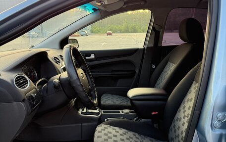 Ford Focus II рестайлинг, 2005 год, 430 000 рублей, 13 фотография