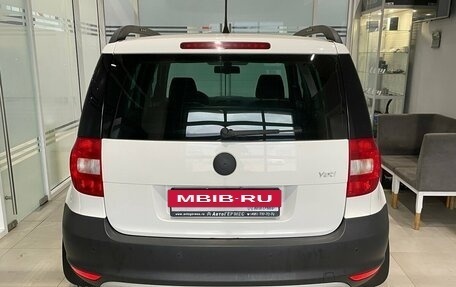 Skoda Yeti I рестайлинг, 2012 год, 650 000 рублей, 3 фотография