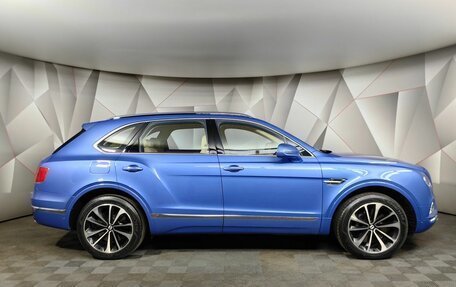 Bentley Bentayga I, 2016 год, 8 500 000 рублей, 6 фотография