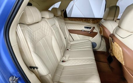 Bentley Bentayga I, 2016 год, 8 500 000 рублей, 16 фотография