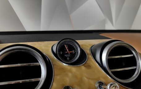Bentley Bentayga I, 2016 год, 8 500 000 рублей, 24 фотография