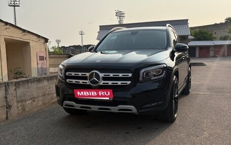 Mercedes-Benz GLB, 2021 год, 4 050 000 рублей, 2 фотография